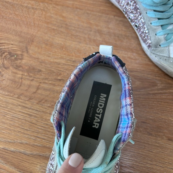 Golden Goose Midrise. Been worn once. - Picture 4 of 7